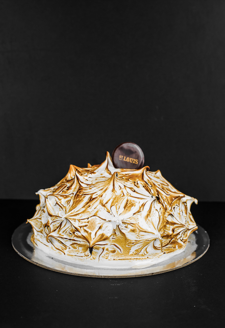 Dulce Leche Bombe Alaska